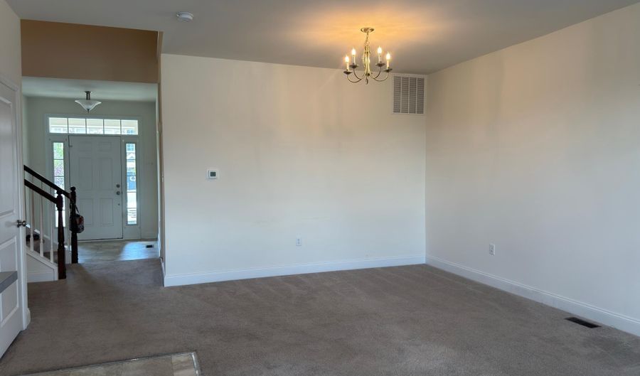 214 GROVE VIEW Dr, Hockessin, DE 19707 - 3 Beds, 3 Bath