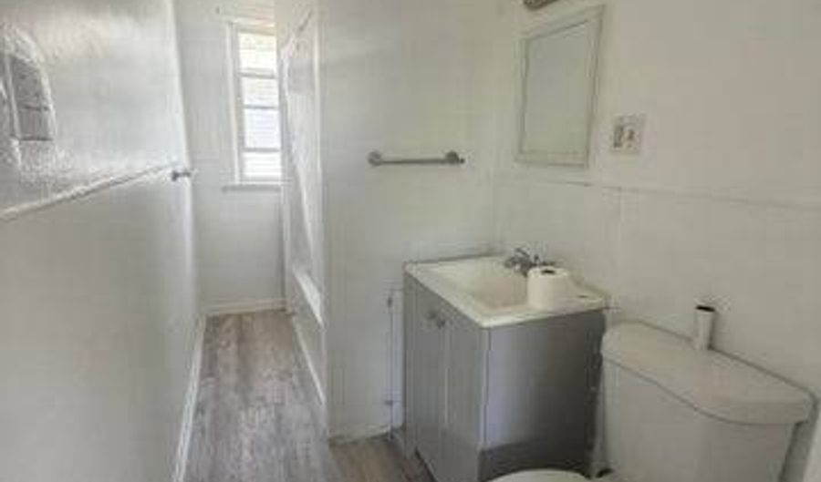 30 McClellan, Amsterdam, NY 12010 - 6 Beds, 2 Bath