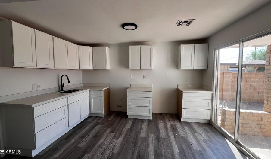11123 W PIMA St, Avondale, AZ 85323 - 3 Beds, 2 Bath