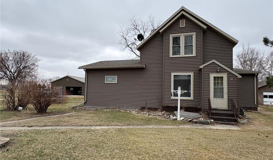 237 S Paul St, Appleton, MN 56208 - 3 Beds, 2 Bath