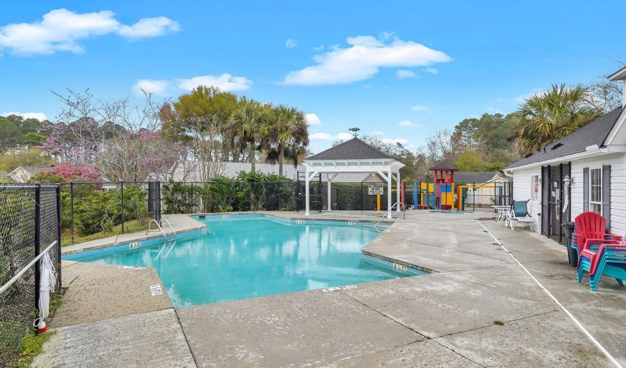 13 Sawmill Forest Dr, Bluffton, SC 29910 - 3 Beds, 2 Bath