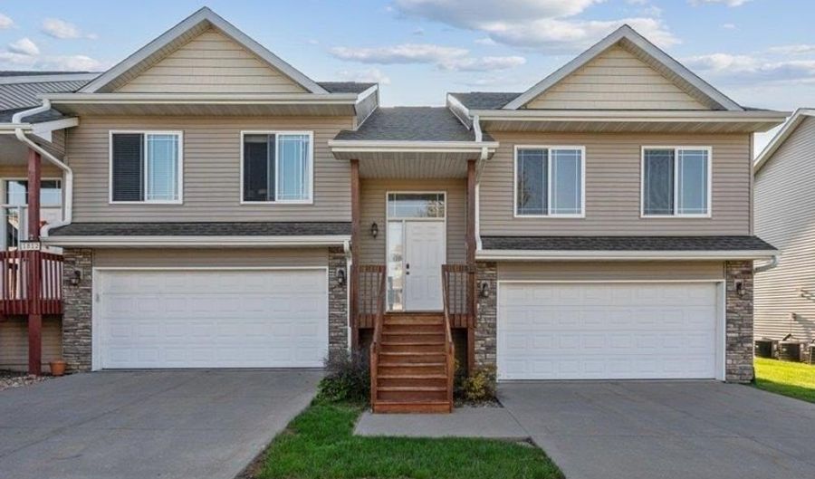 1810 Goose Lake Cir, North Liberty, IA 52317 - 3 Beds, 2 Bath