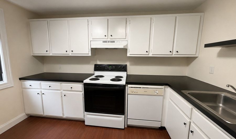 7 Padanaram Rd H167, Danbury, CT 06811 - 1 Beds, 1 Bath