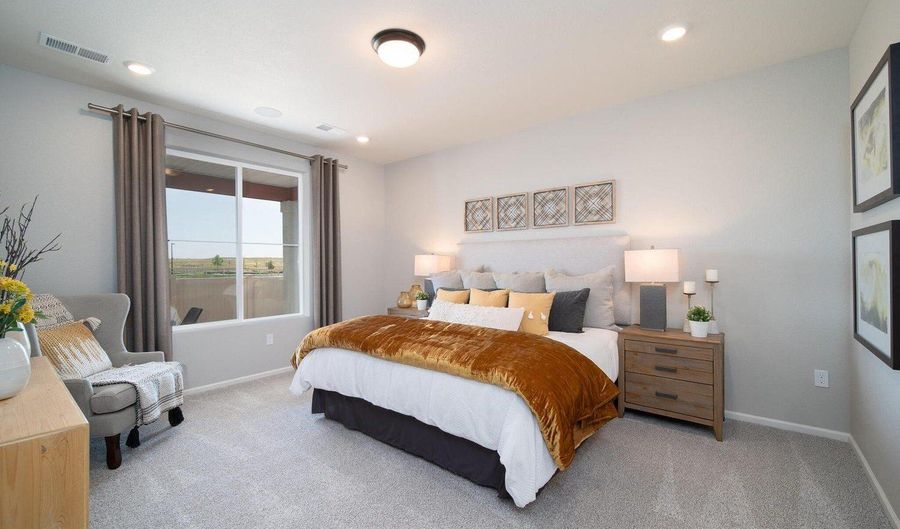 21845 E 51st Dr, Aurora, CO 80019 - 2 Beds, 2 Bath