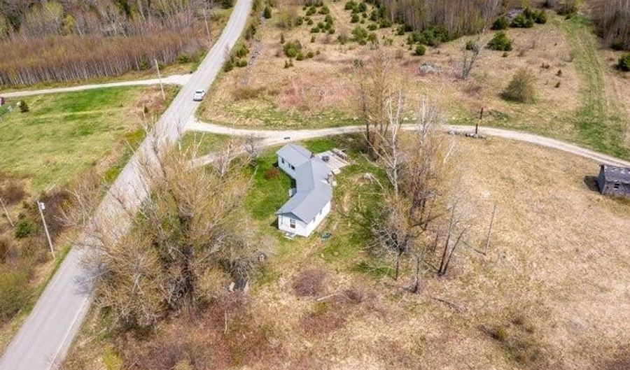 715 Great Pond Rd, Aurora, ME 04408 - 3 Beds, 0 Bath