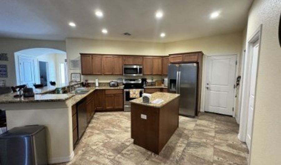 2539 Bora Trl, Bullhead City, AZ 86442 - 3 Beds, 3 Bath