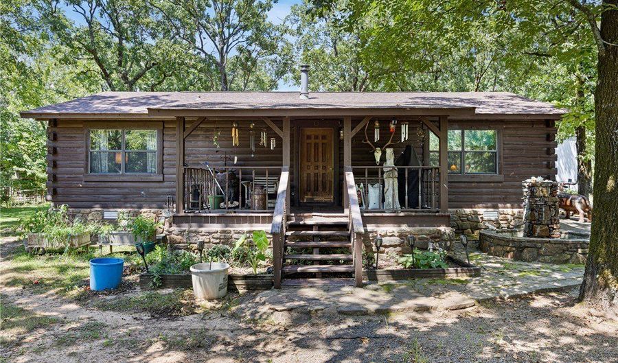 425 Hartwick Ln, Atkins, AR 72823 - 2 Beds, 1 Bath