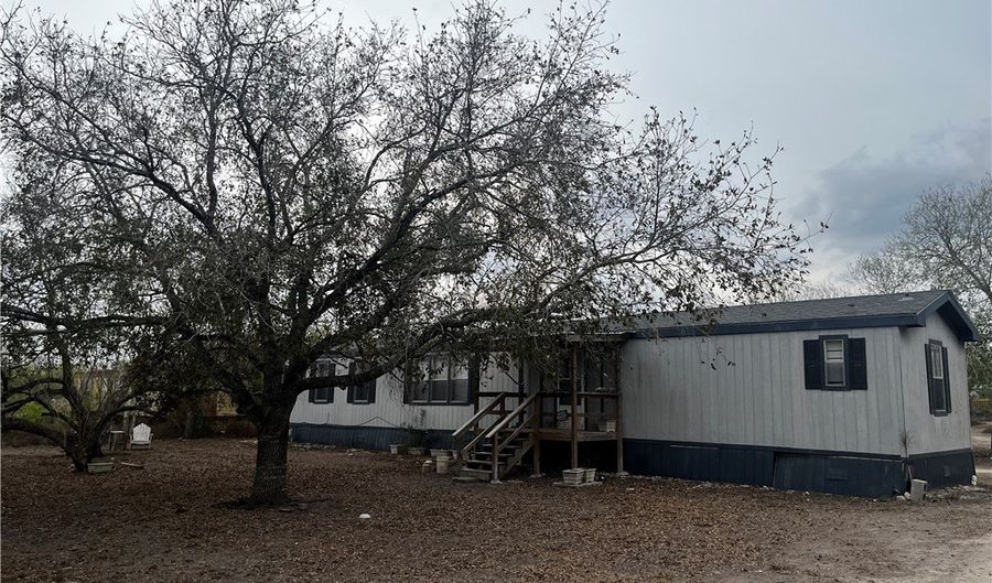 388 County Road 1341, Alice, TX 78332 - 3 Beds, 2 Bath