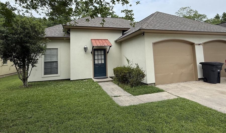 9441 Boone Dr, Baton Rouge, LA 70810 - 3 Beds, 2 Bath