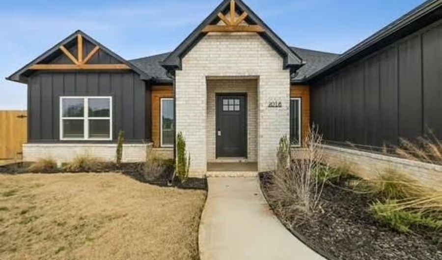 2018 Yellowstone Dr, Barling, AR 72903 - 3 Beds, 2 Bath