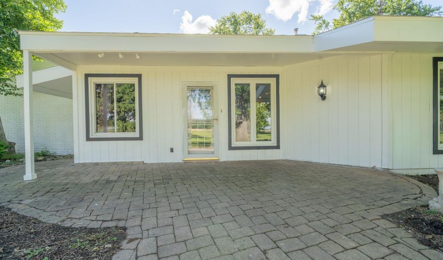 13952 Lochard Rd, Anna, OH 45302 - 3 Beds, 3 Bath