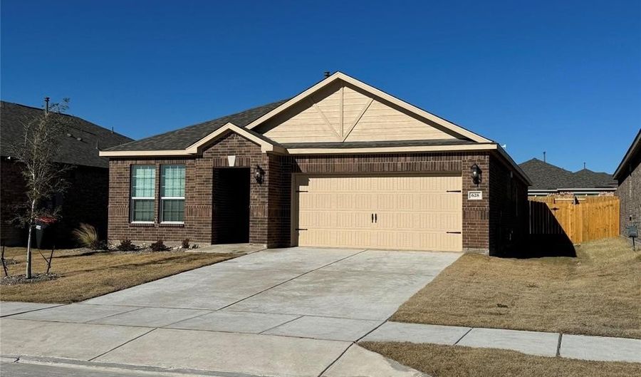 628 Harbor Oaks Dr, Anna, TX 75409 - 3 Beds, 2 Bath