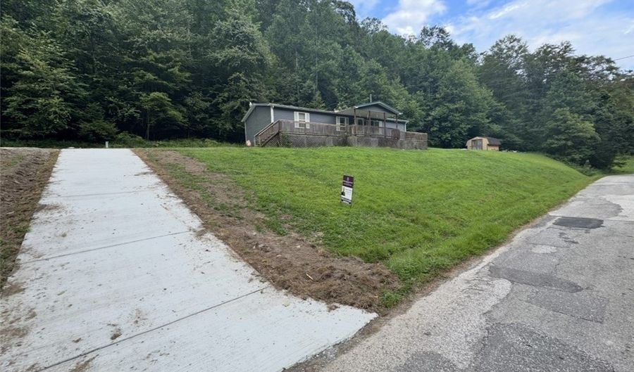 44 Brushy Frk, Alkol, WV 25501 - 3 Beds, 2 Bath
