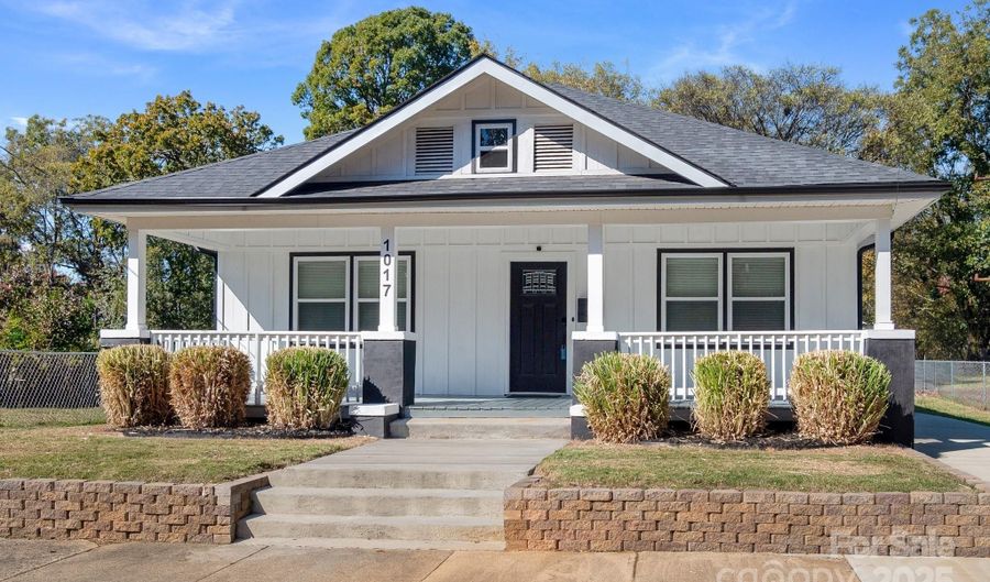 1017 Pegram St, Charlotte, NC 28205 - 3 Beds, 2 Bath