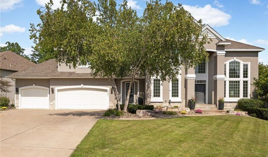 13877 Elkhart Rd, Apple Valley, MN 55124 - 5 Beds, 4 Bath