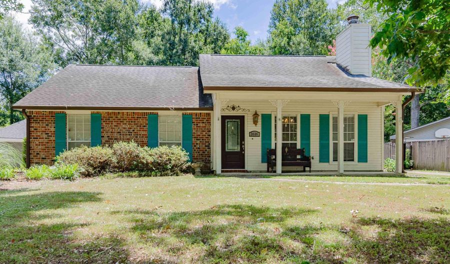 1616 Hobbiton Rd, Baton Rouge, LA 70810 - 3 Beds, 2 Bath