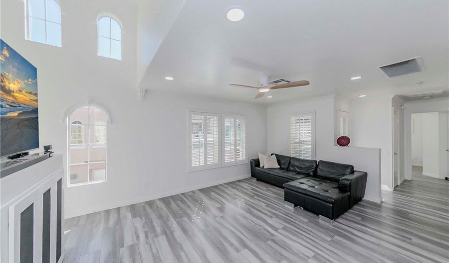 5010 Golondrina Way 64, Oceanside, CA 92057 - 3 Beds, 2 Bath