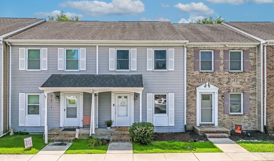4 FRANKLIN Sq, Berlin, MD 21811 - 3 Beds, 3 Bath