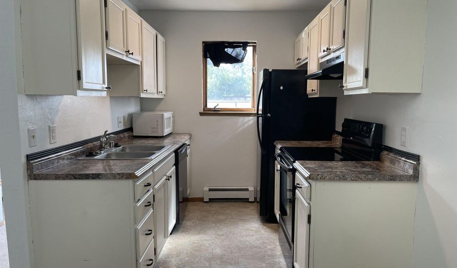 1028 DOGWOOD St Unit 405, Fairbanks, AK 99709 - 2 Beds, 2 Bath