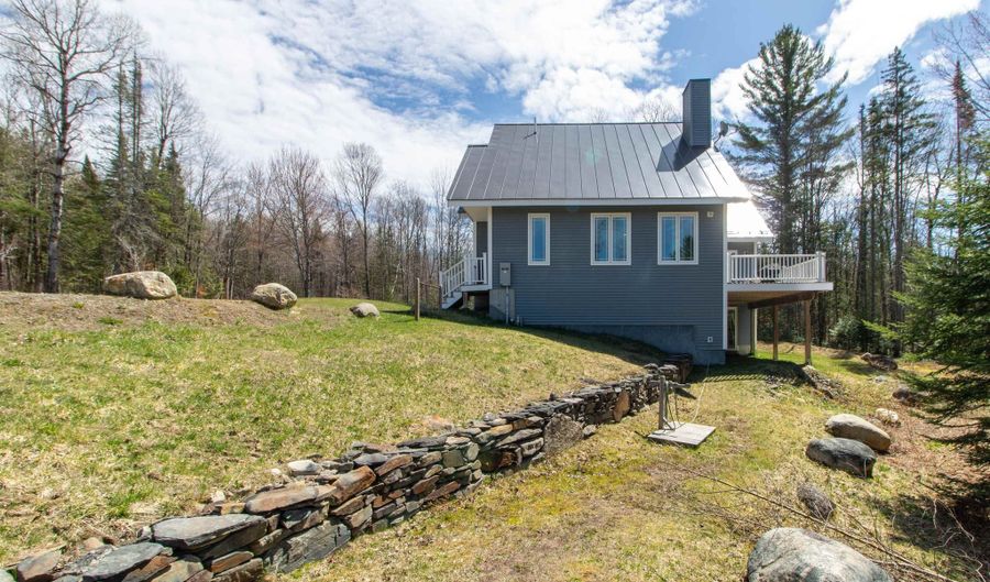 1559 Pinkham Rd, Burke, VT 05832 - 3 Beds, 2 Bath