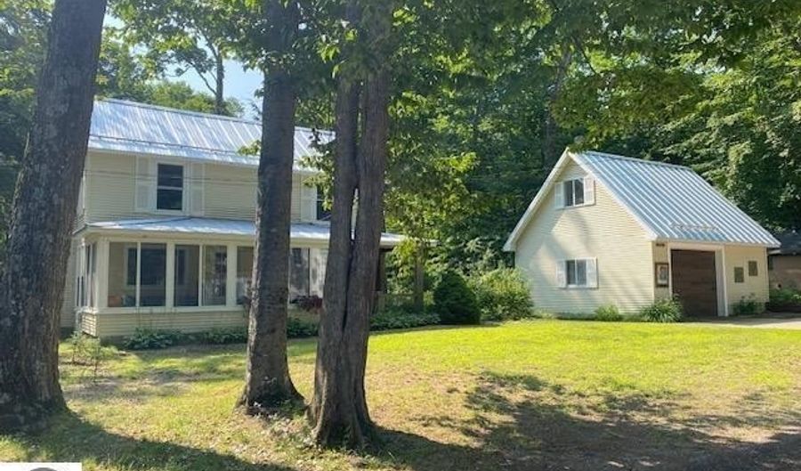 10773 TERRACE St, Alden, MI 49612 - 4 Beds, 4 Bath