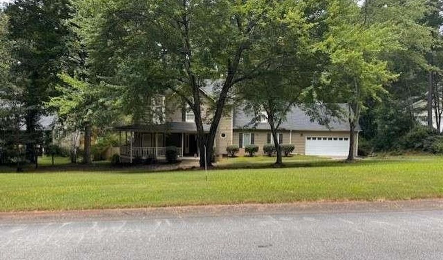 125 Lake Picketts Dr, Acworth, GA 30101 - 4 Beds, 3 Bath