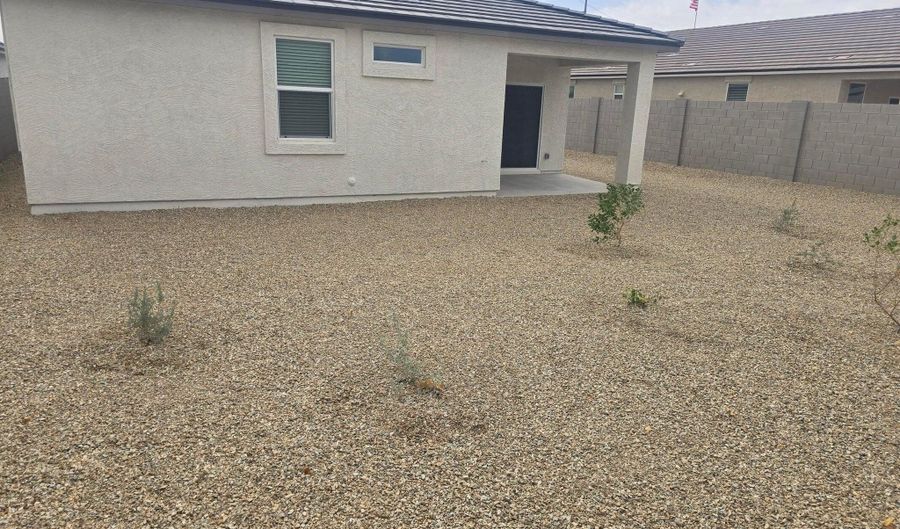 24050 W FLORES Dr, Buckeye, AZ 85326 - 5 Beds, 3 Bath