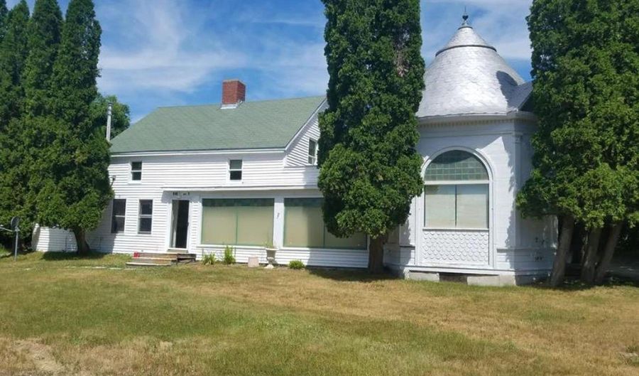996 State St, Bangor, ME 04401 - 0 Beds, 2 Bath