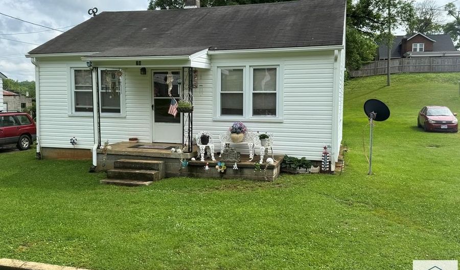 74 Frye St, Bassett, VA 24055 - 2 Beds, 1 Bath