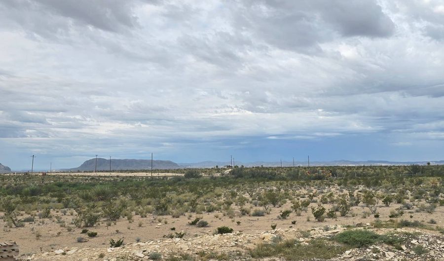 51225 State Hwy 118, Alpine, TX 79830 - 2 Beds, 1 Bath