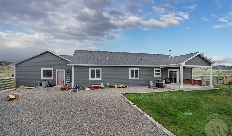 19 Star Haven Dr, Absarokee, MT 59001 - 4 Beds, 2 Bath