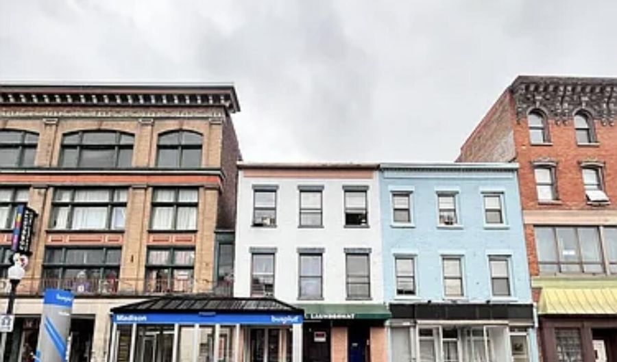 151 S Pearl St, Albany, NY 12202 - 6 Beds, 3 Bath