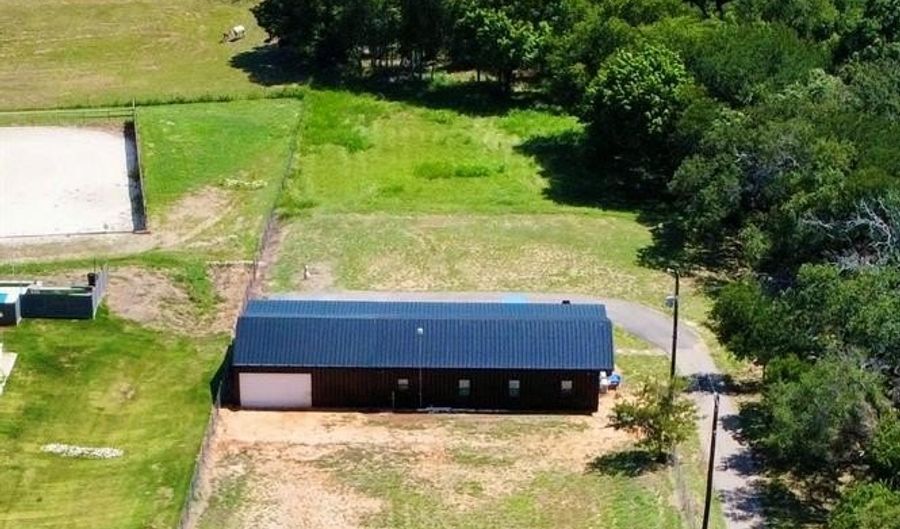 2019 N Lake Dr, Weatherford, TX 76085 - 2 Beds, 2 Bath