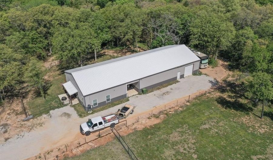 250 Creek Crossing St, Alvord, TX 76225 - 2 Beds, 2 Bath