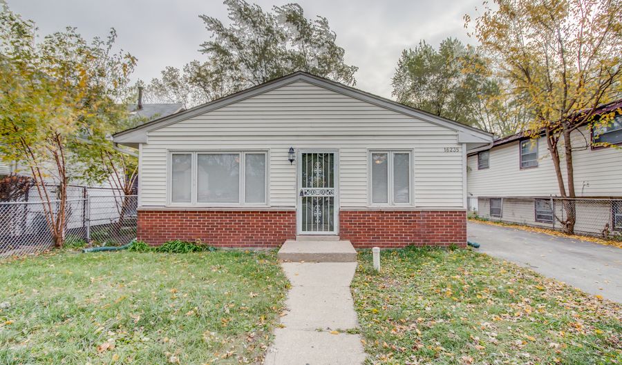 16235 Justine St, Markham, IL 60428 - 3 Beds, 1 Bath