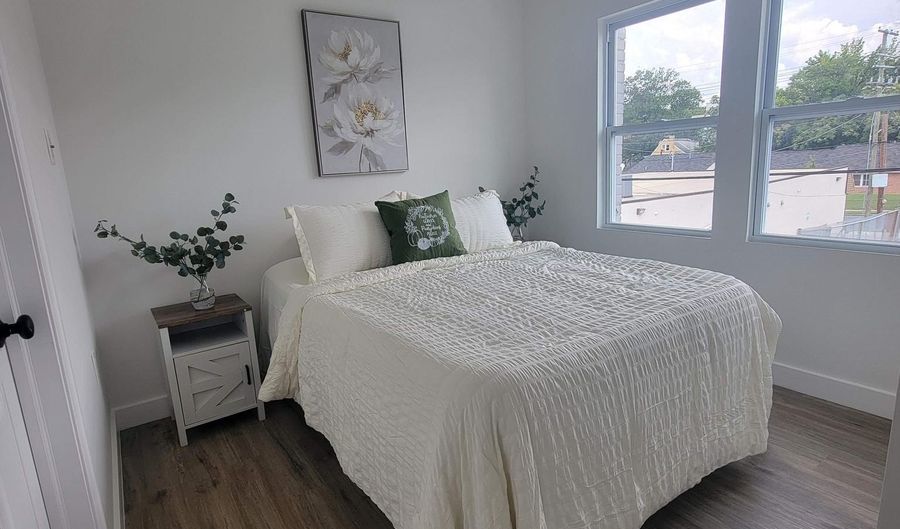 324 61ST St NE 4, Washington, DC 20019 - 3 Beds, 2 Bath