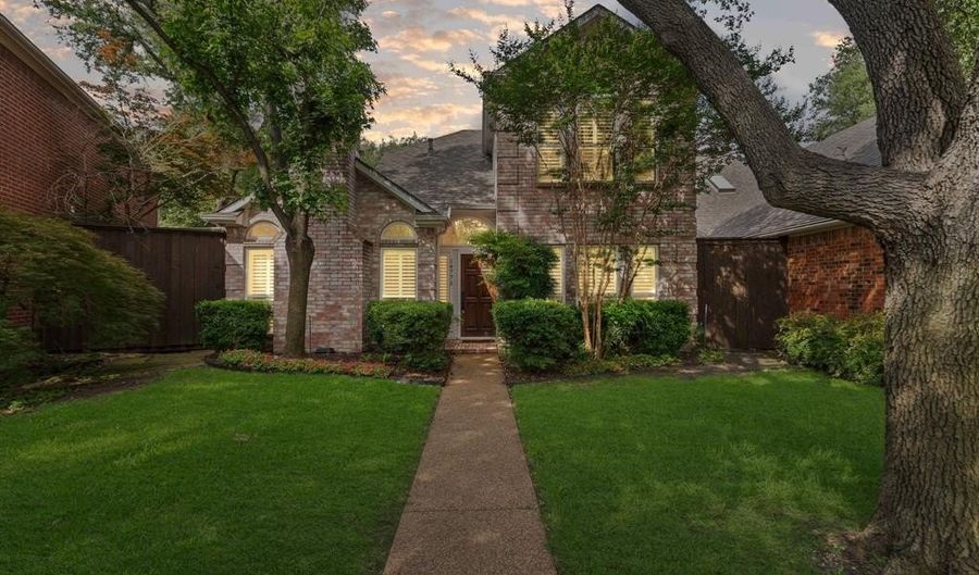 14775 Chancey St, Addison, TX 75001 - 4 Beds, 4 Bath