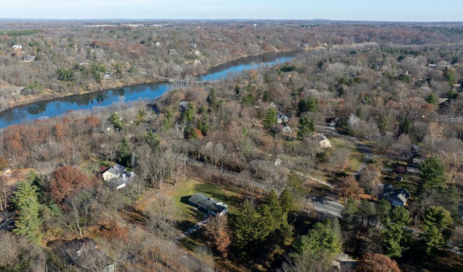 2844 Whippoorwill Ln, Ann Arbor, MI 48103 - 0 Beds, 0 Bath