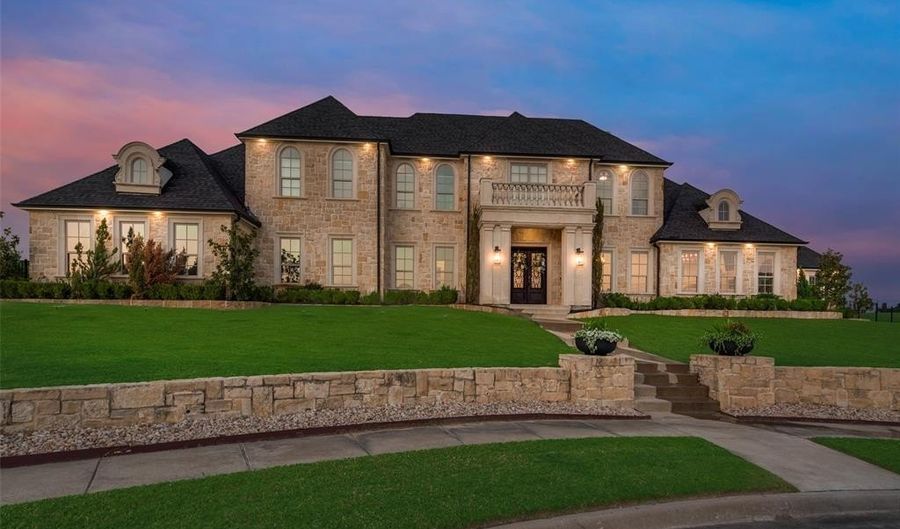 316 Chatham Pl, Heath, TX 75032 - 4 Beds, 5 Bath