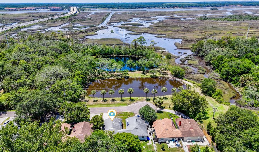 257 JASMINE St, Atlantic Beach, FL 32233 - 3 Beds, 2 Bath