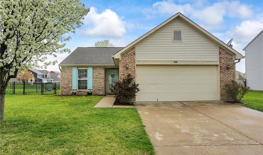 8010 Painted Pony Dr, Indianapolis, IN 46217 - 3 Beds, 2 Bath