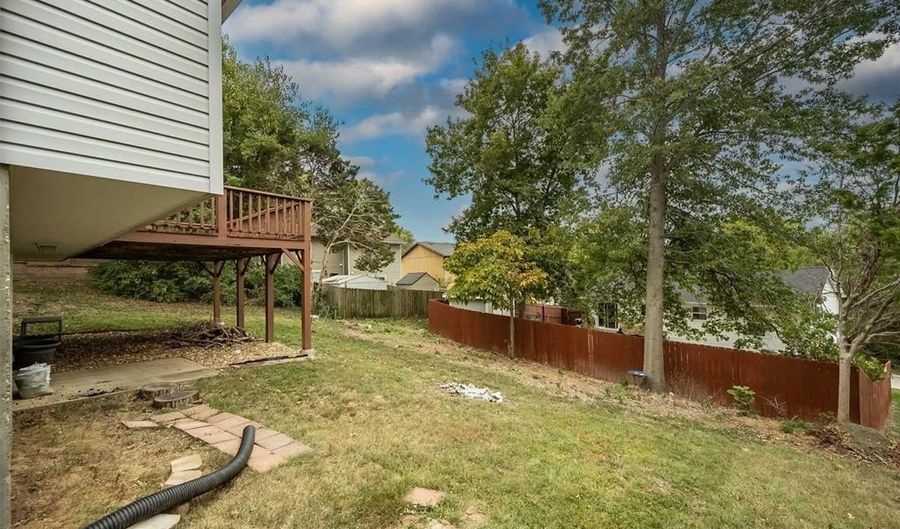 3823 N Barrington Ct, Arnold, MO 63010 - 3 Beds, 3 Bath