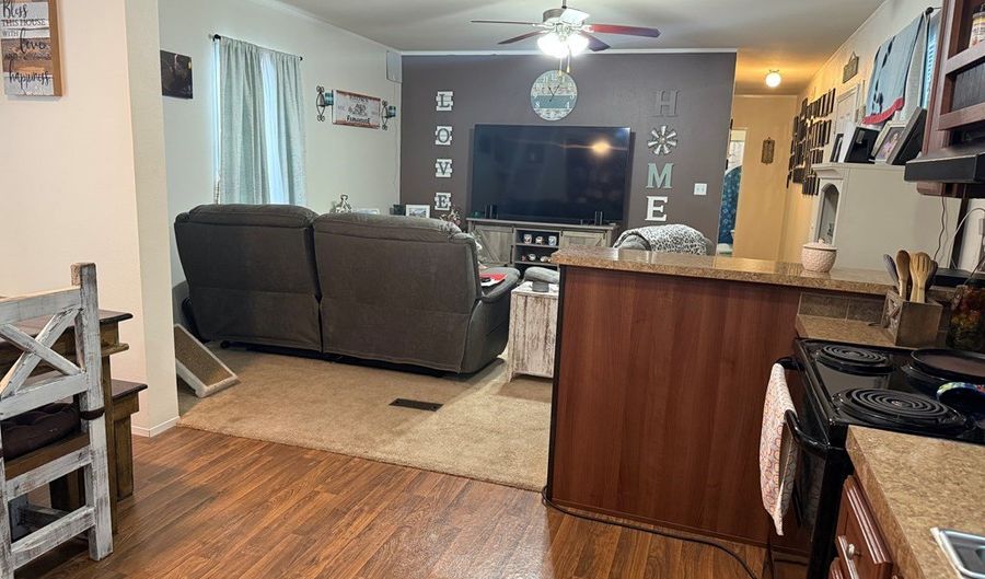 117 Tropical Breeze Ln, Aransas Pass, TX 78336 - 3 Beds, 2 Bath