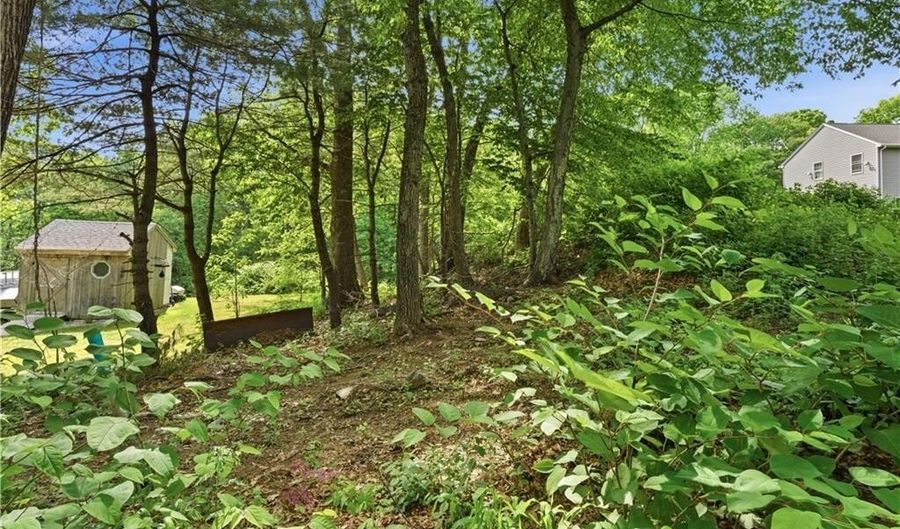 38 Summit Rd, Cumberland, RI 02864 - 0 Beds, 0 Bath