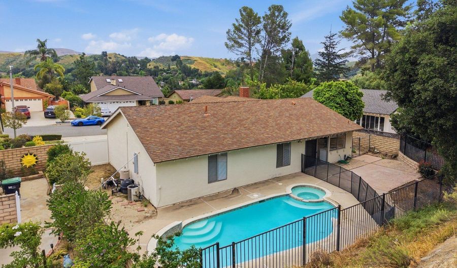 4011 Defender, Agoura Hills, CA 91301 - 3 Beds, 2 Bath