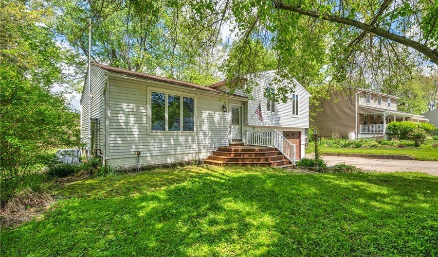 3717 Sea Ray Cv, Aurora, OH 44202 - 3 Beds, 2 Bath