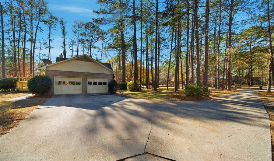 212 Runneymede Dr, Blythewood, SC 29016 - 4 Beds, 3 Bath