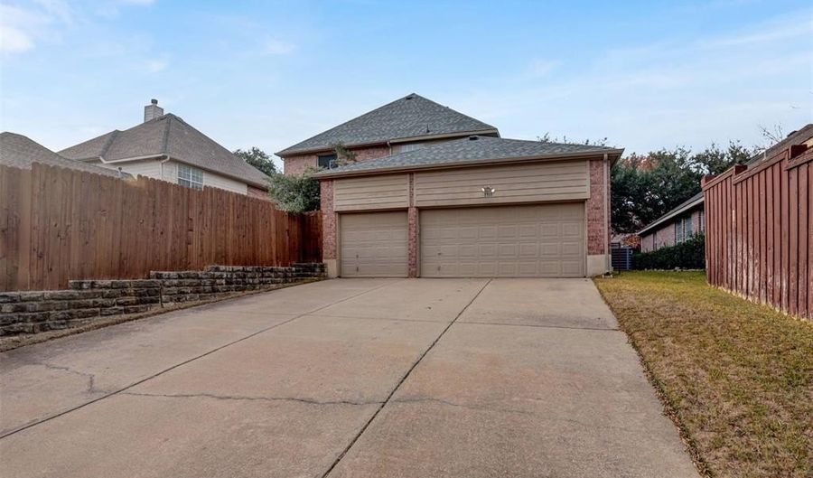 1511 Westmont Dr, Allen, TX 75013 - 4 Beds, 4 Bath