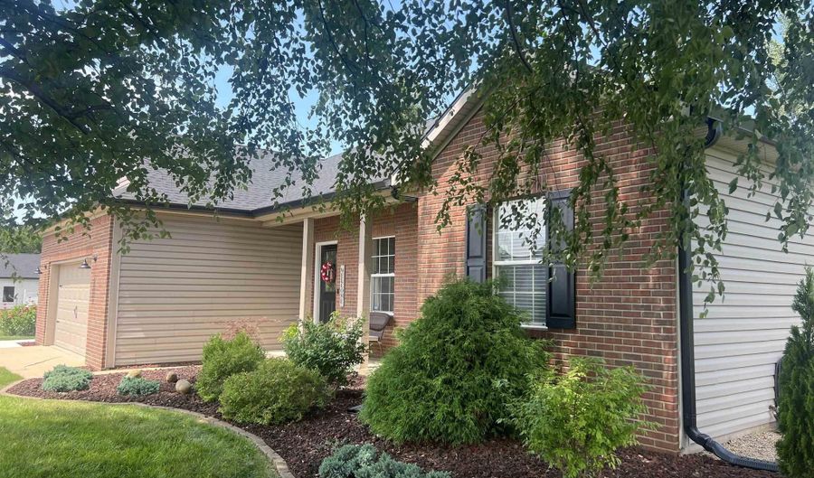 12312 Deerfield Loop, Delphi, IN 46923 - 3 Beds, 3 Bath