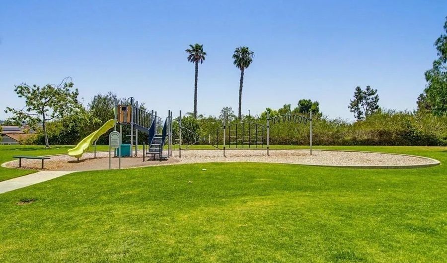 3439 Southwood Dr, Oceanside, CA 92058 - 4 Beds, 3 Bath